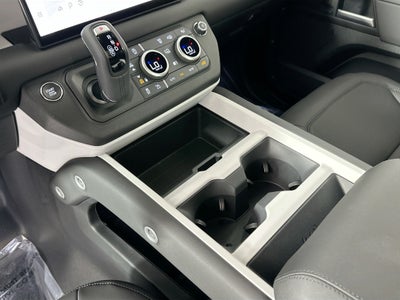 2025 Land Rover Defender 110 S