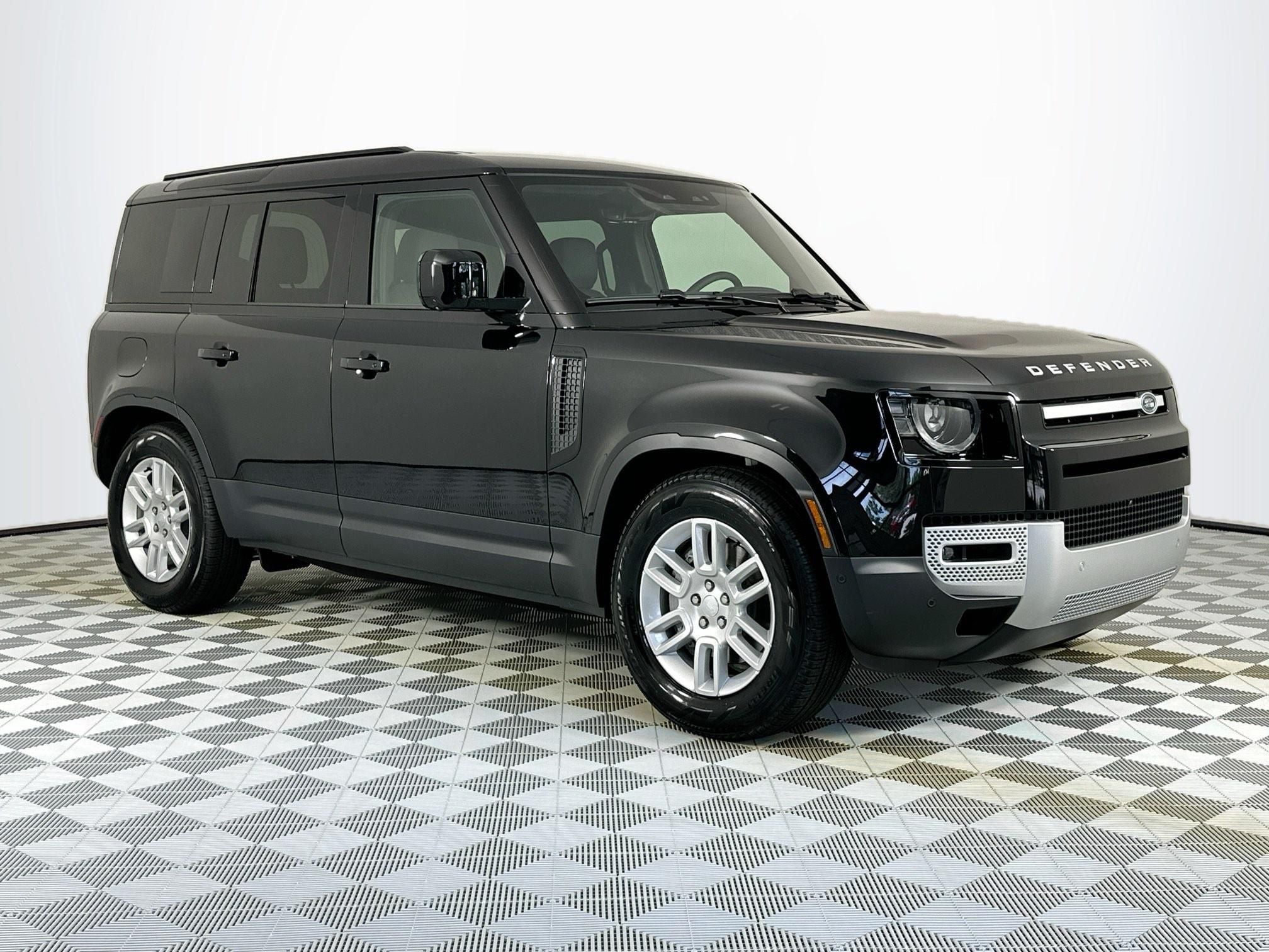 2025 Land Rover Defender 110 S