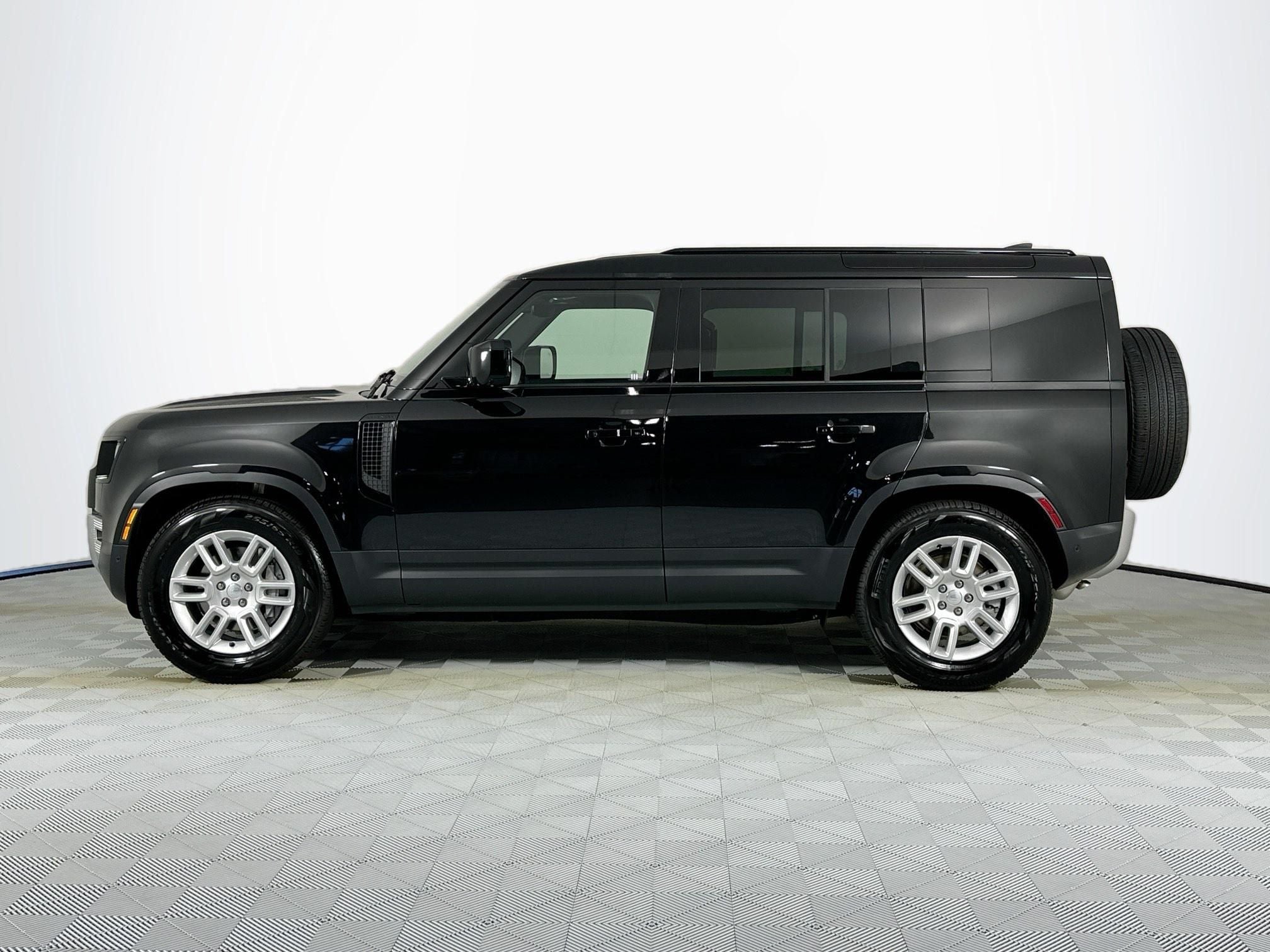 2025 Land Rover Defender 110 S