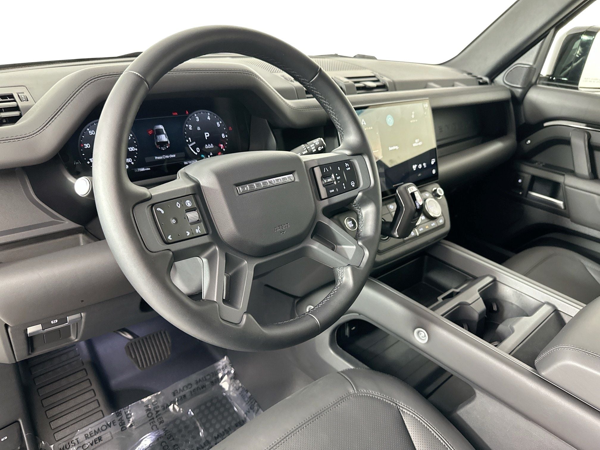 2026 Land Rover Defender 110 S