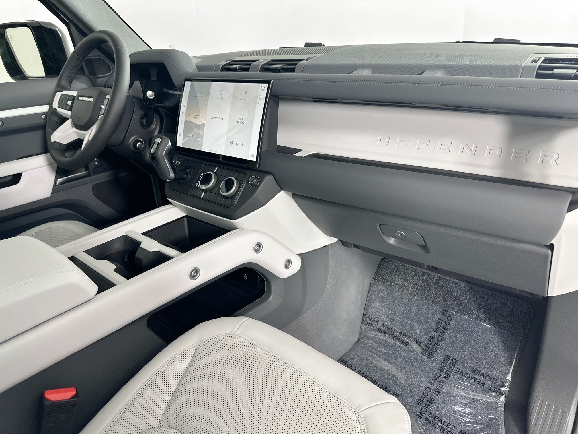 2026 Land Rover Defender 110 S