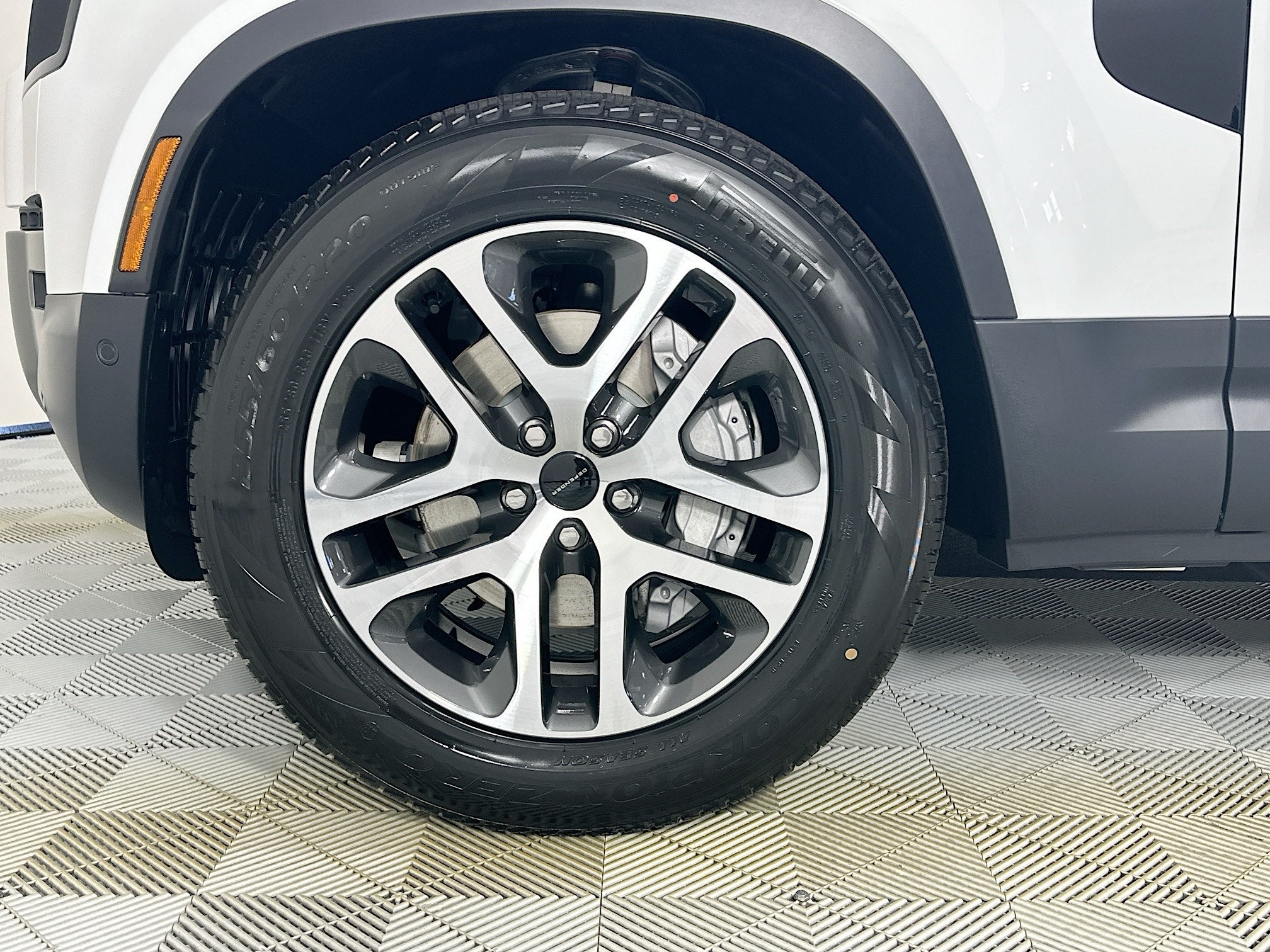 2026 Land Rover Defender 110 S