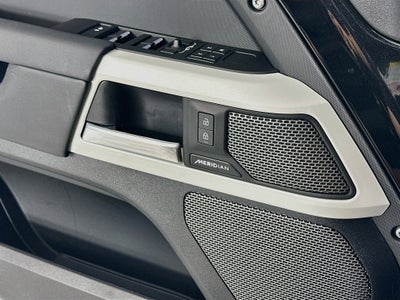 2024 Land Rover Defender 110 S
