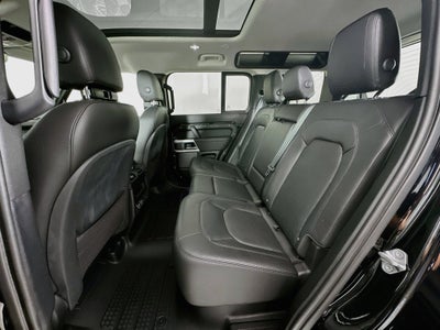 2024 Land Rover Defender 110 S