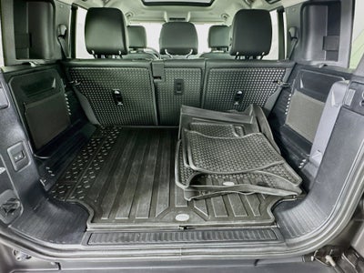 2024 Land Rover Defender 110 S