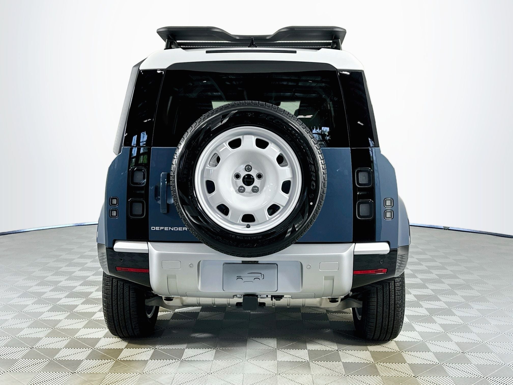 2026 Land Rover Defender 110 S