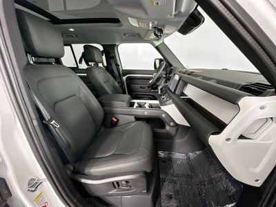 2025 Land Rover Defender 110 S