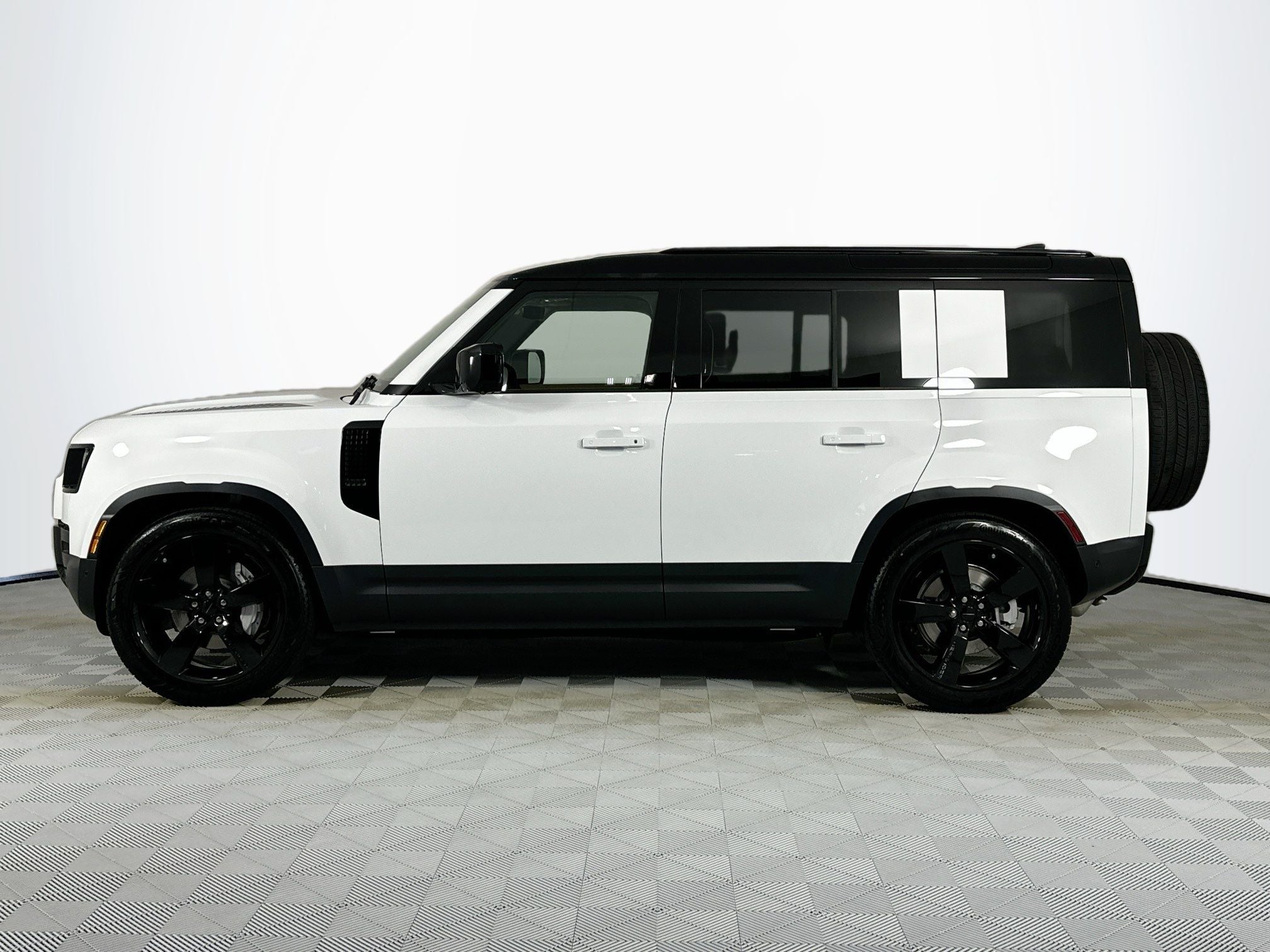 2026 Land Rover Defender 110 S