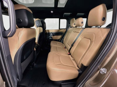 2026 Land Rover Defender 110 S