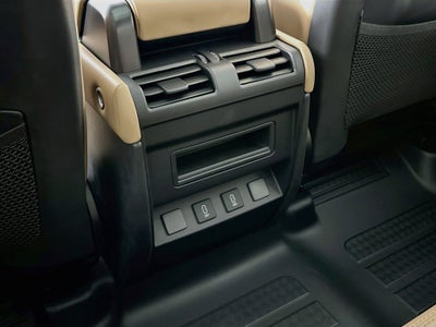2026 Land Rover Defender 110 S