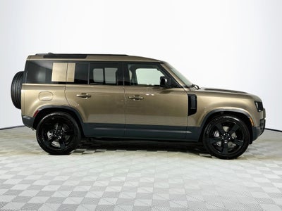 2026 Land Rover Defender 110 S