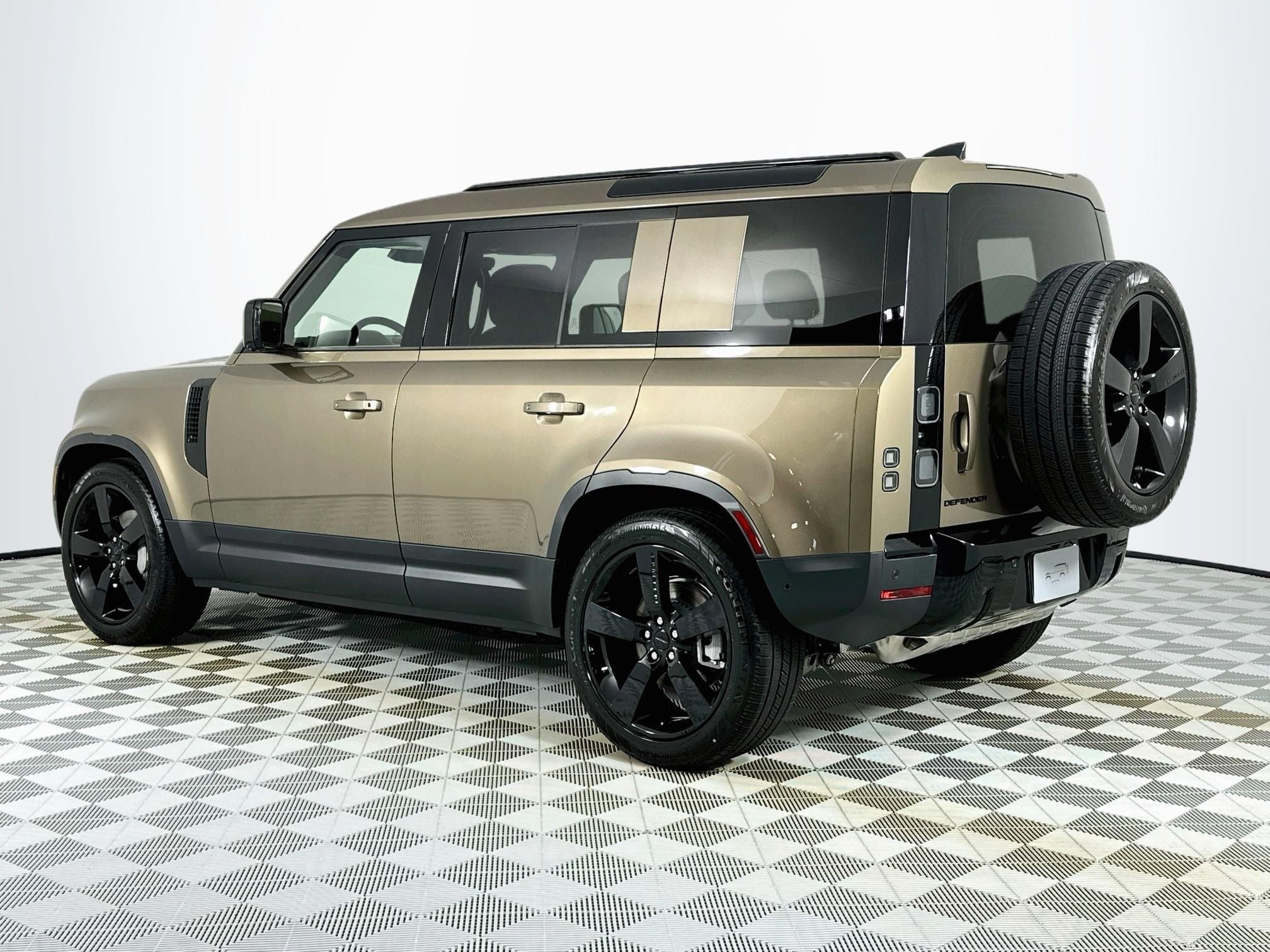 2026 Land Rover Defender 110 S