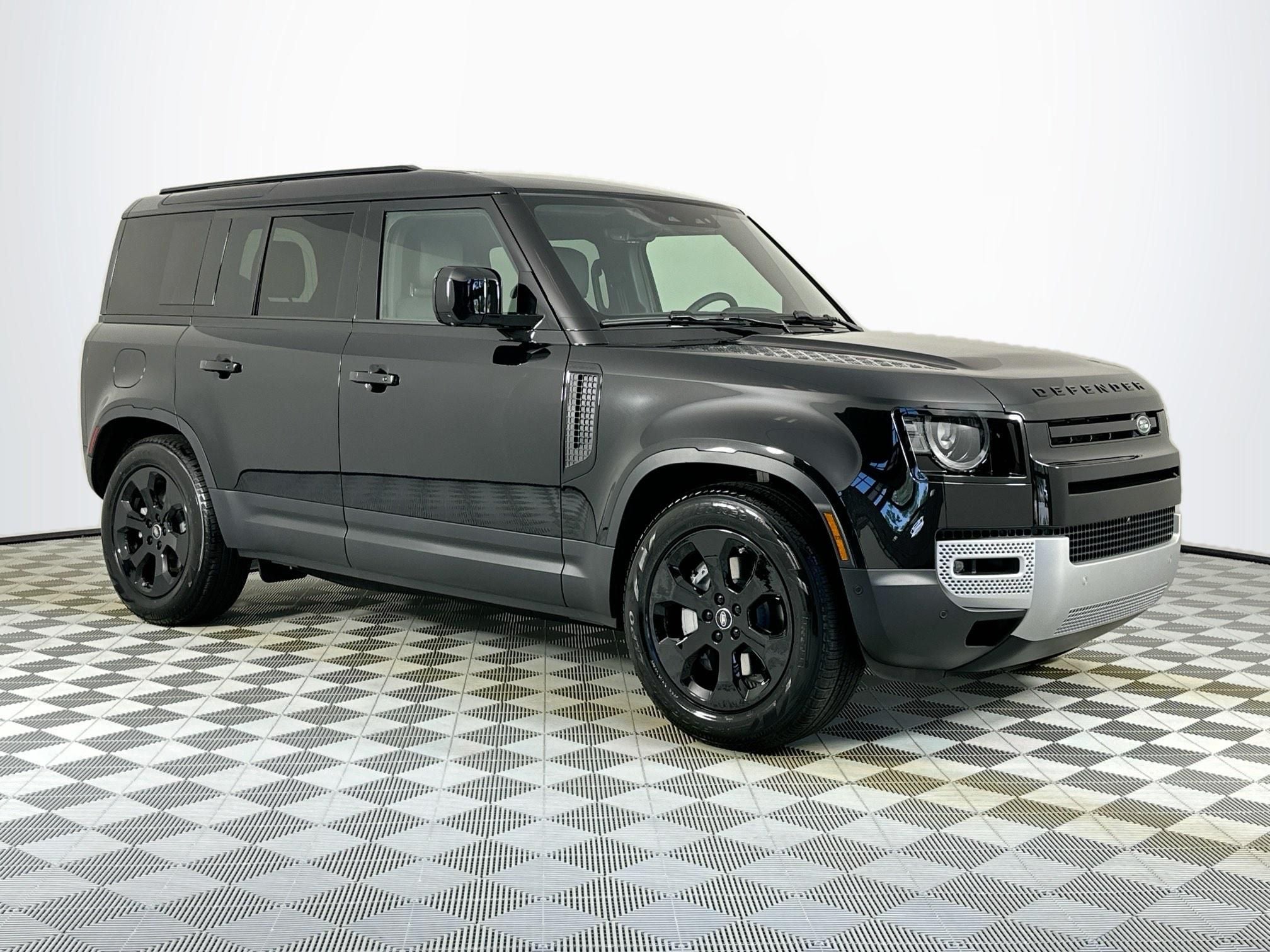 2025 Land Rover Defender 110 S