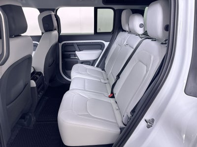 2026 Land Rover Defender 110 S