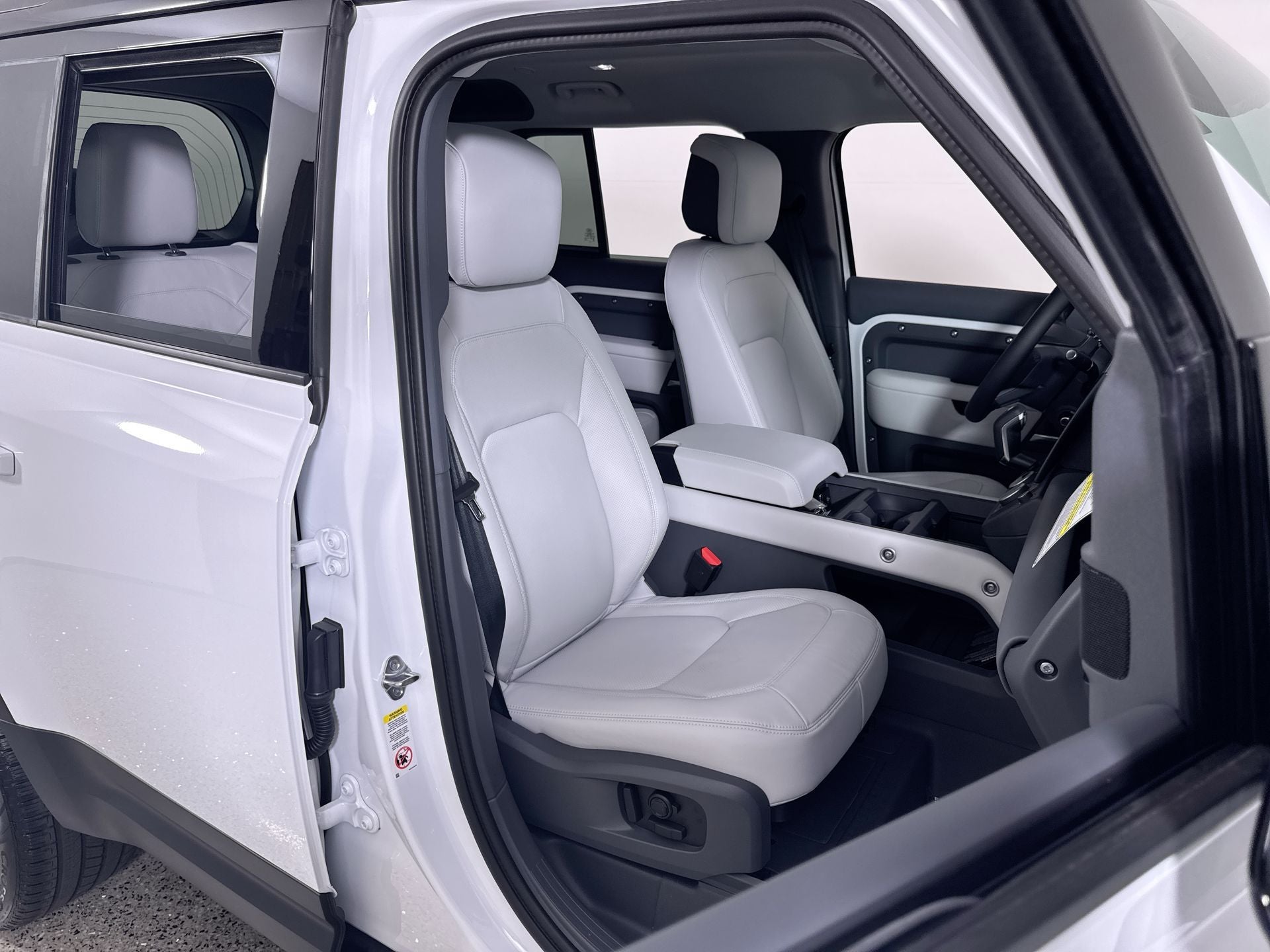 2026 Land Rover Defender 110 S