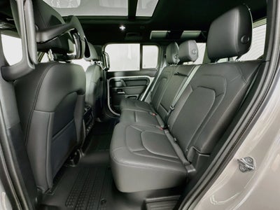 2026 Land Rover Defender 110 S