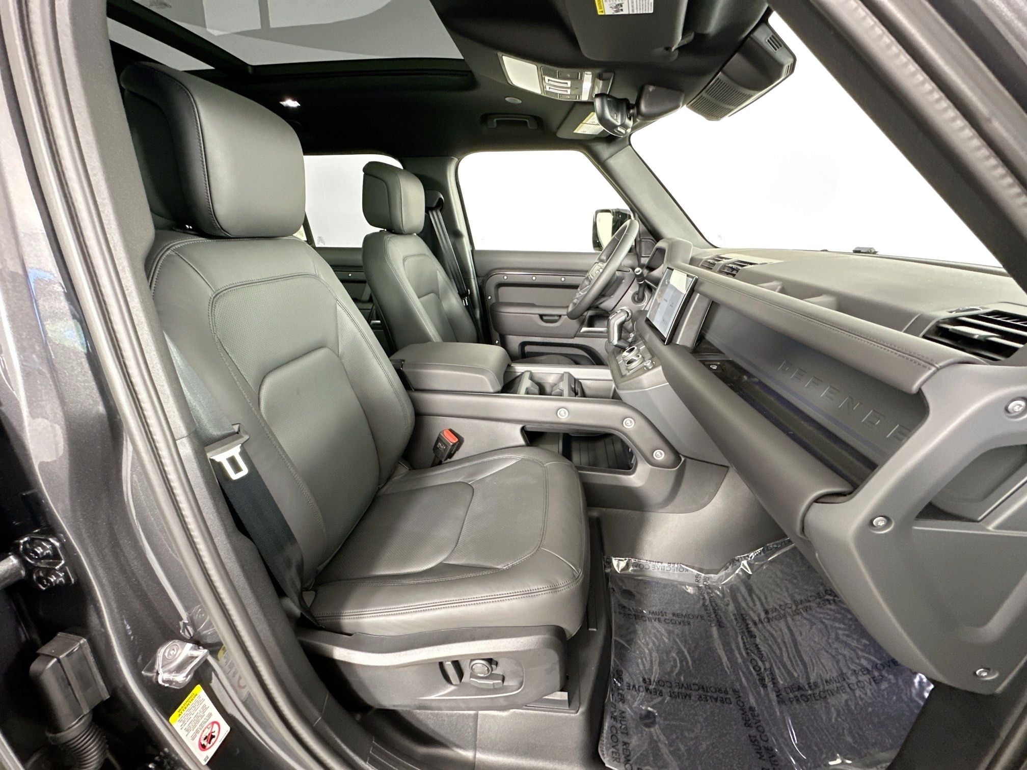 2025 Land Rover Defender 110 S