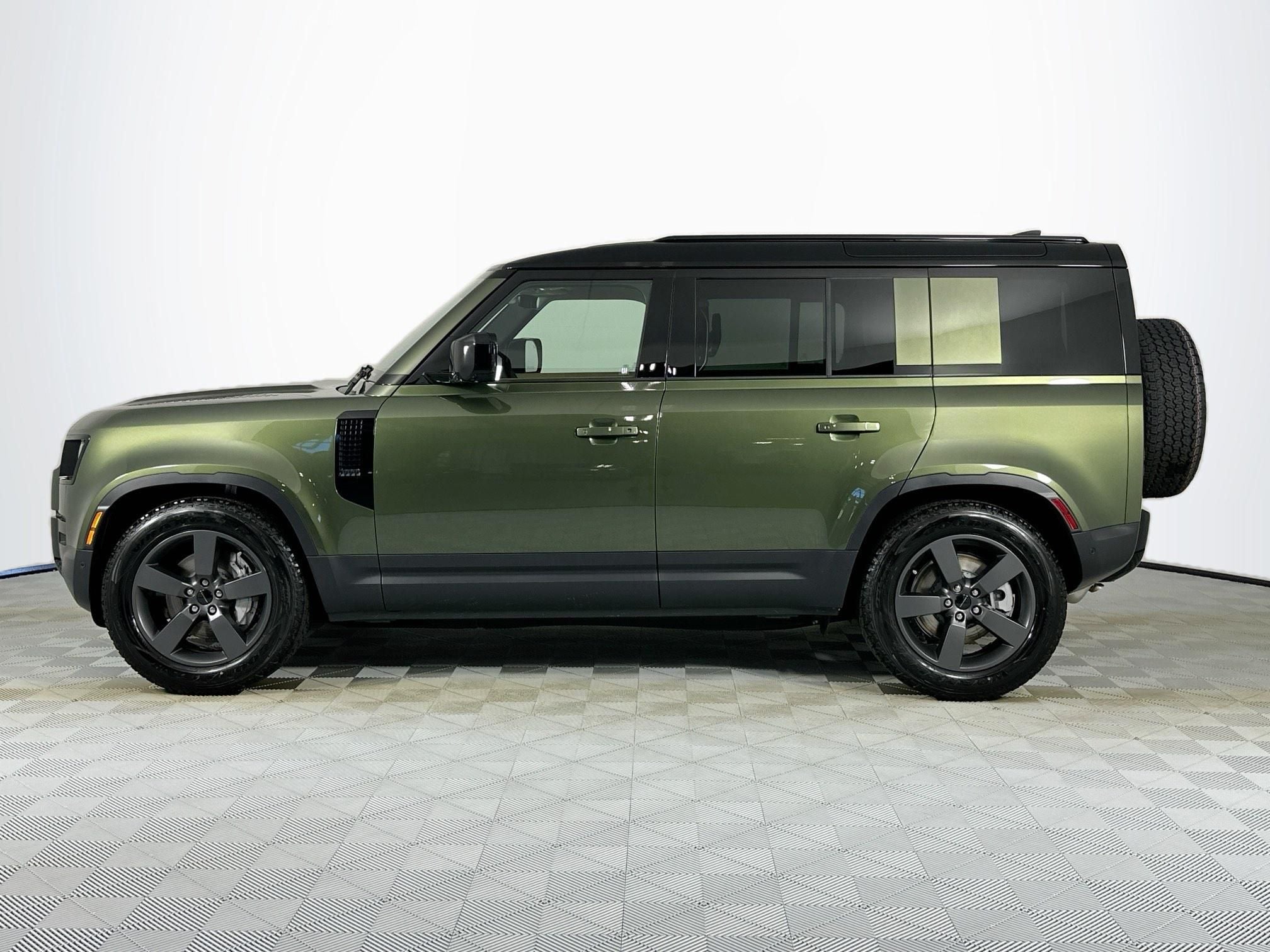 2026 Land Rover Defender 110 S