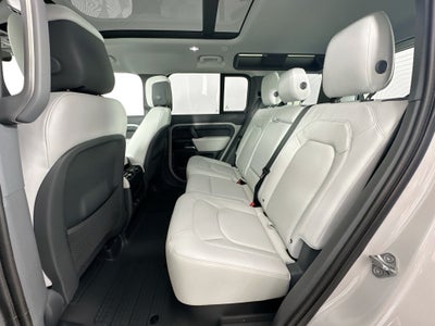 2026 Land Rover Defender 110 S