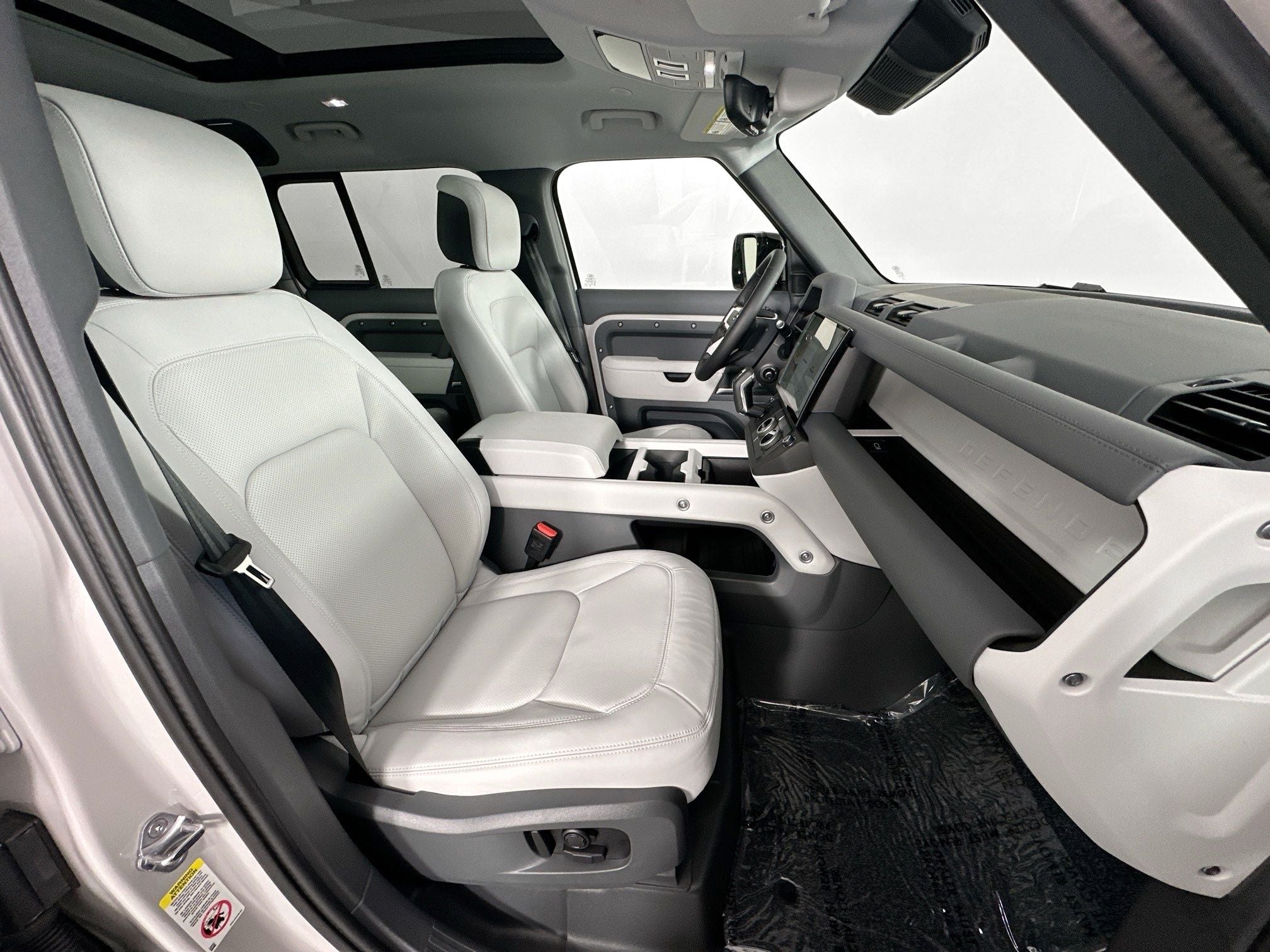 2026 Land Rover Defender 110 S