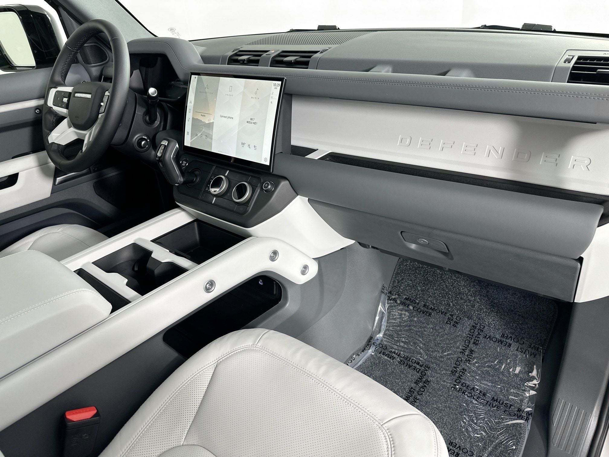 2026 Land Rover Defender 110 S