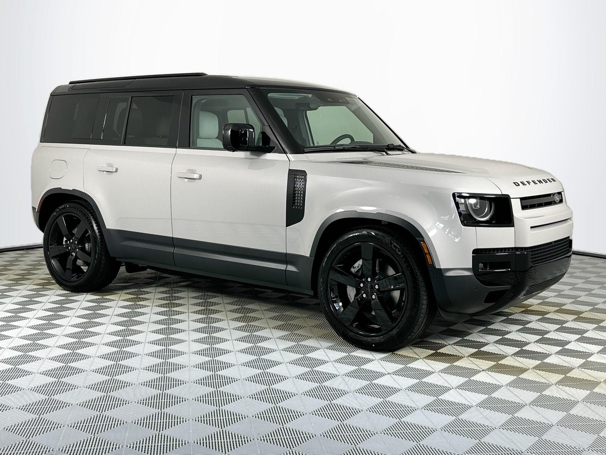 2026 Land Rover Defender 110 S