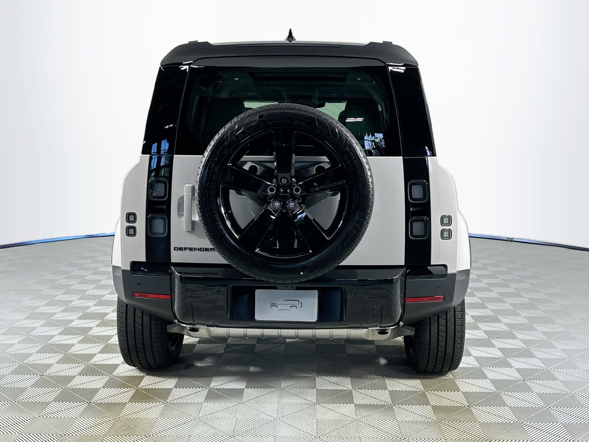 2026 Land Rover Defender 110 S