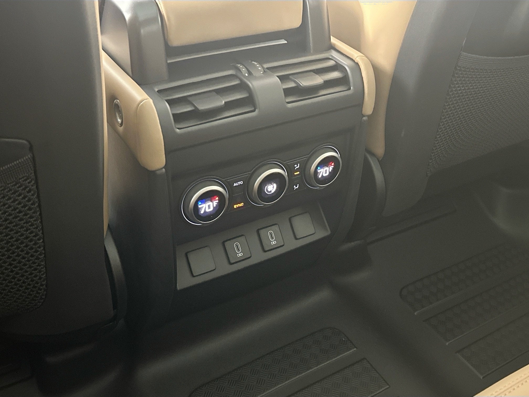 2026 Land Rover Defender 110 S