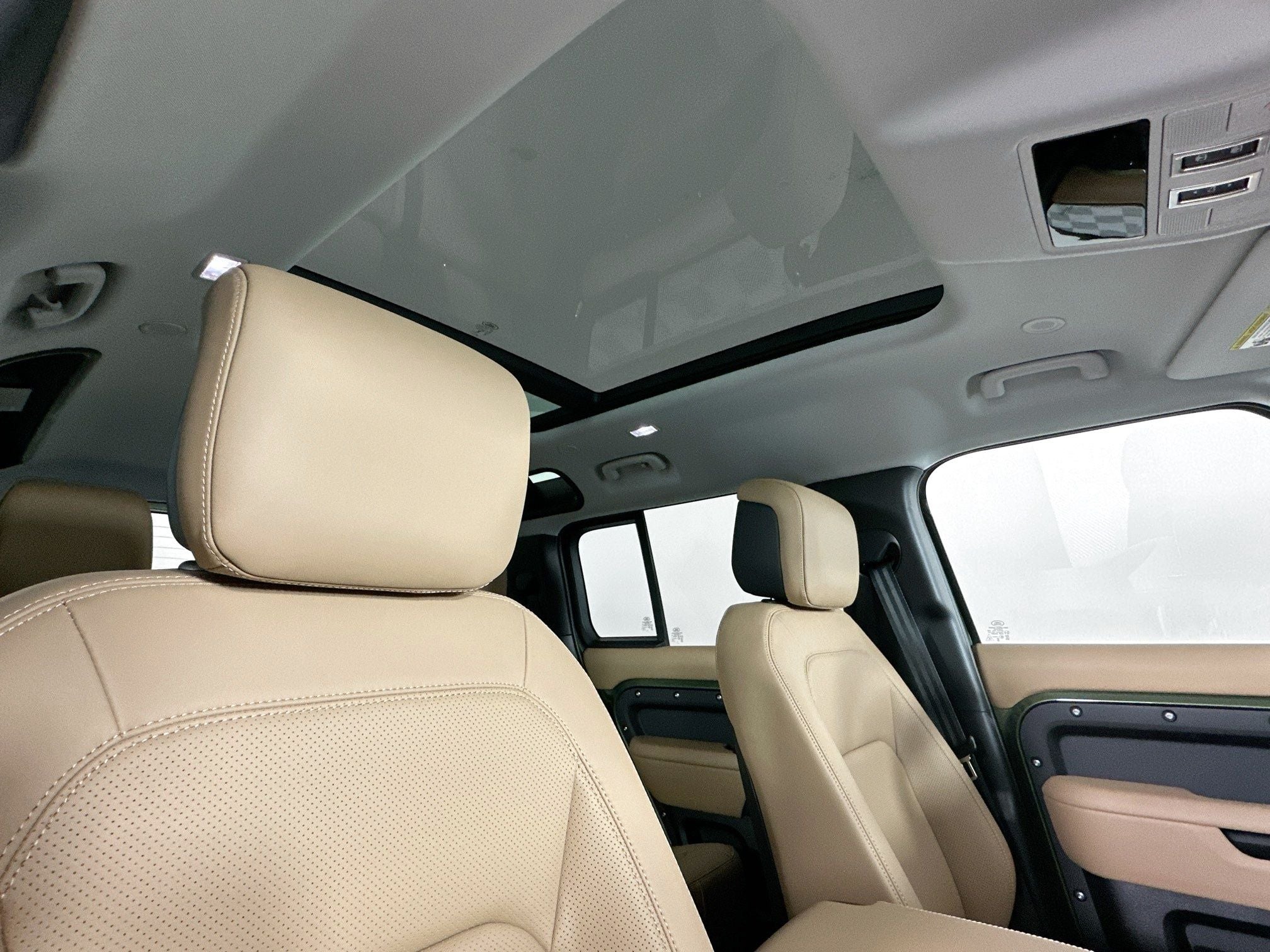 2026 Land Rover Defender 110 S