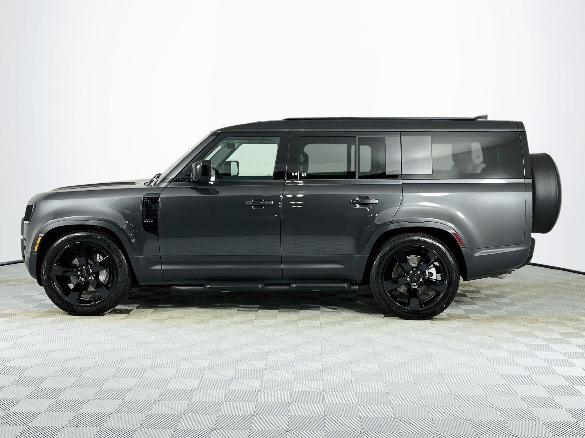 2026 Land Rover Defender 130 S