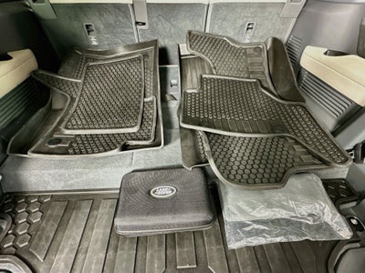 2024 Land Rover Defender 130 S