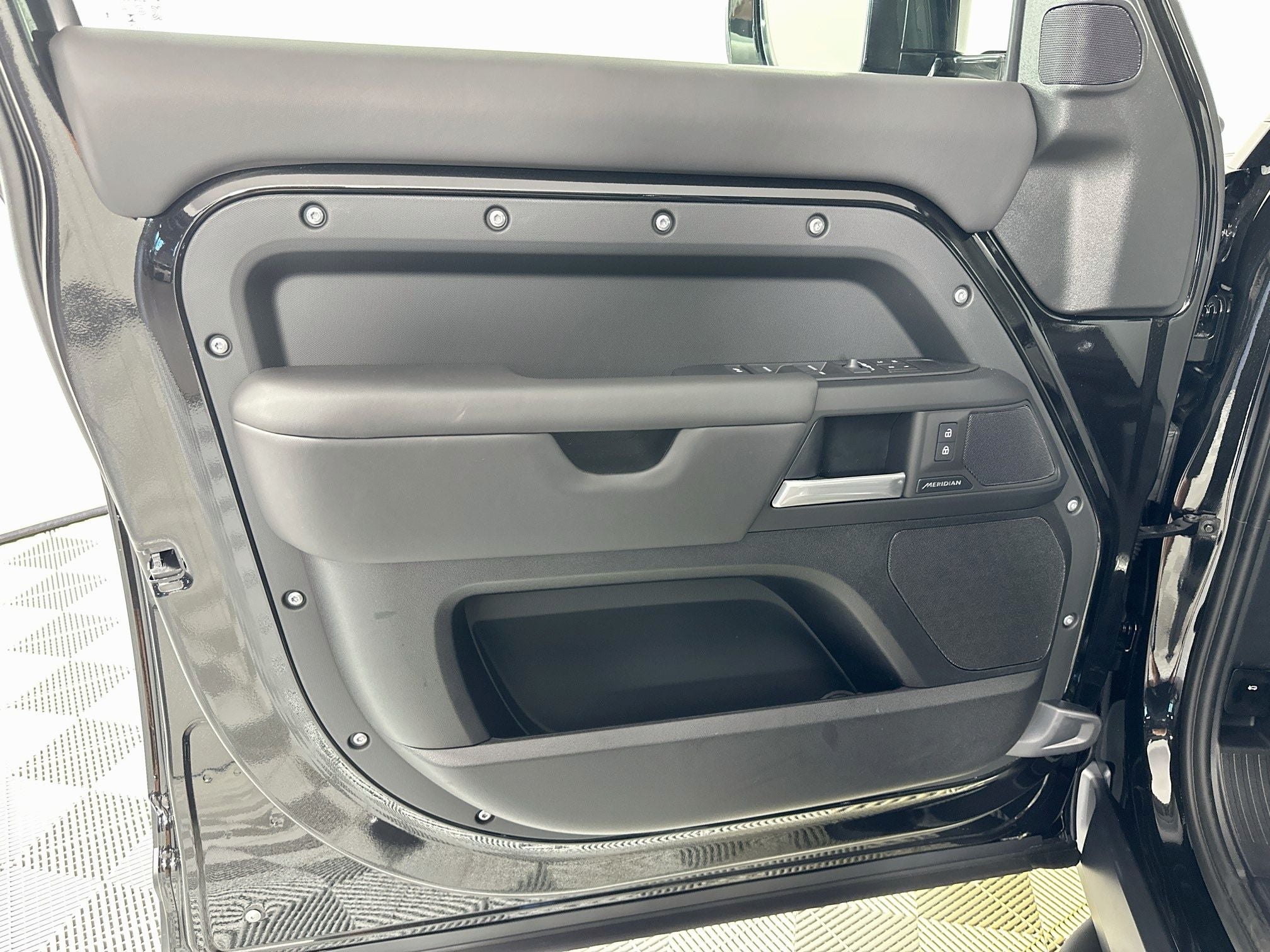 2026 Land Rover Defender 130 S
