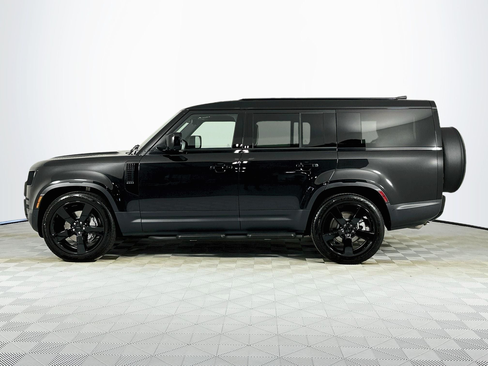 2026 Land Rover Defender 130 S