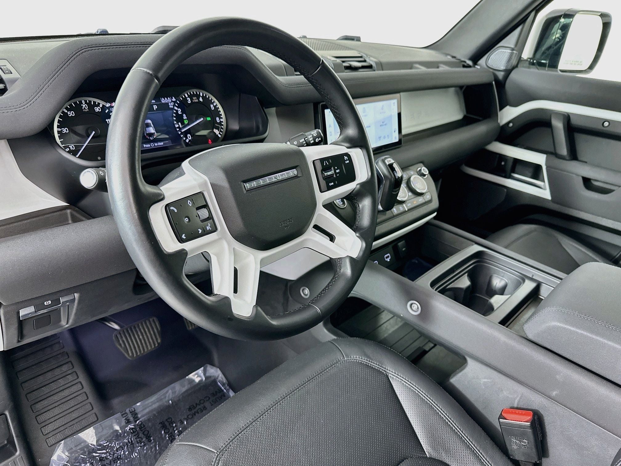 2023 Land Rover Defender 110 SE