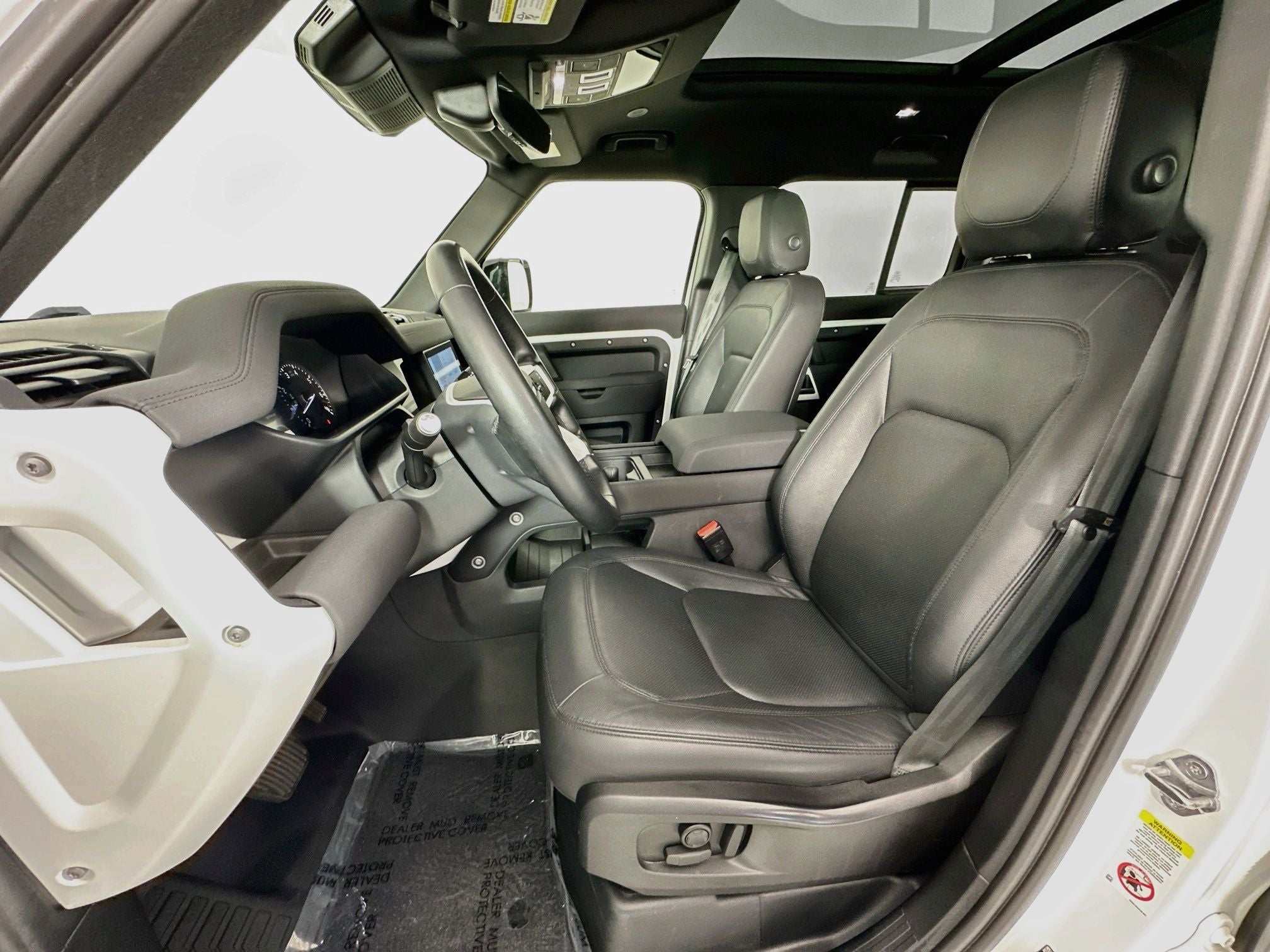 2023 Land Rover Defender 110 SE