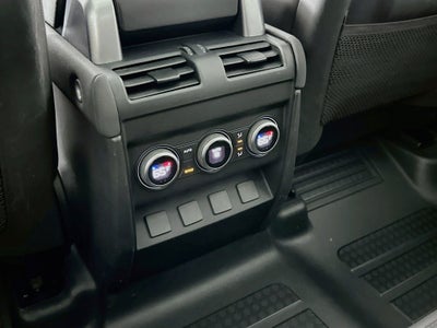 2023 Land Rover Defender 110 SE