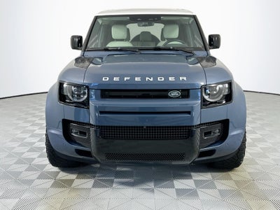 2024 Land Rover Defender 110 SE