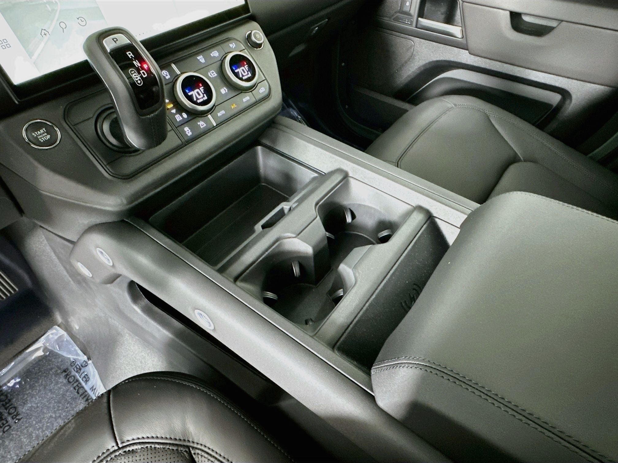 2026 Land Rover Defender 110 Base