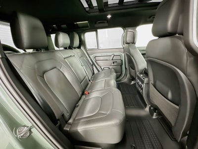 2026 Land Rover Defender 110 Base