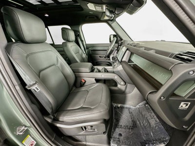 2026 Land Rover Defender 110 Base