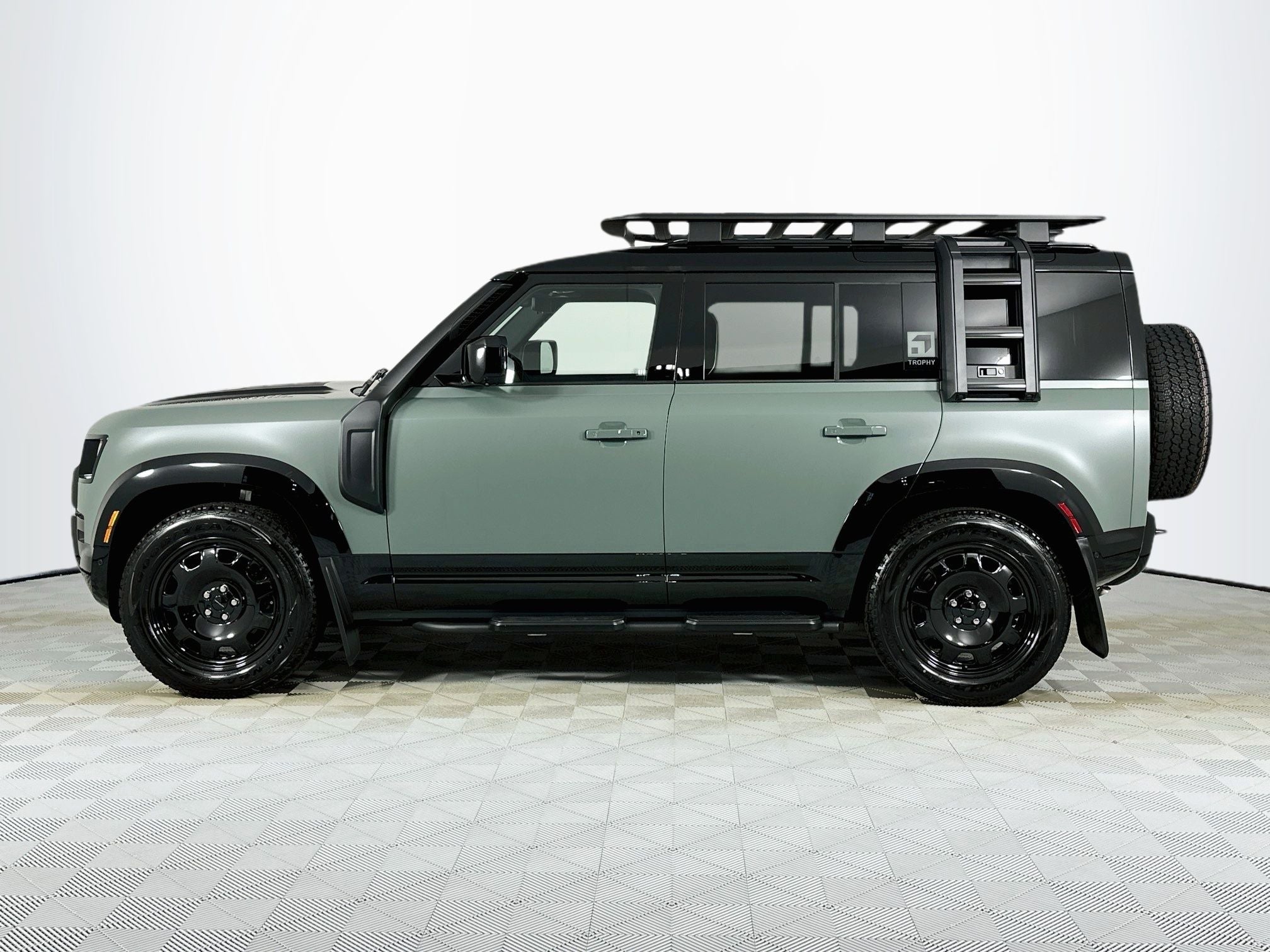 2026 Land Rover Defender 110 Base