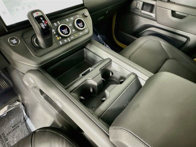 2026 Land Rover Defender 110 Base