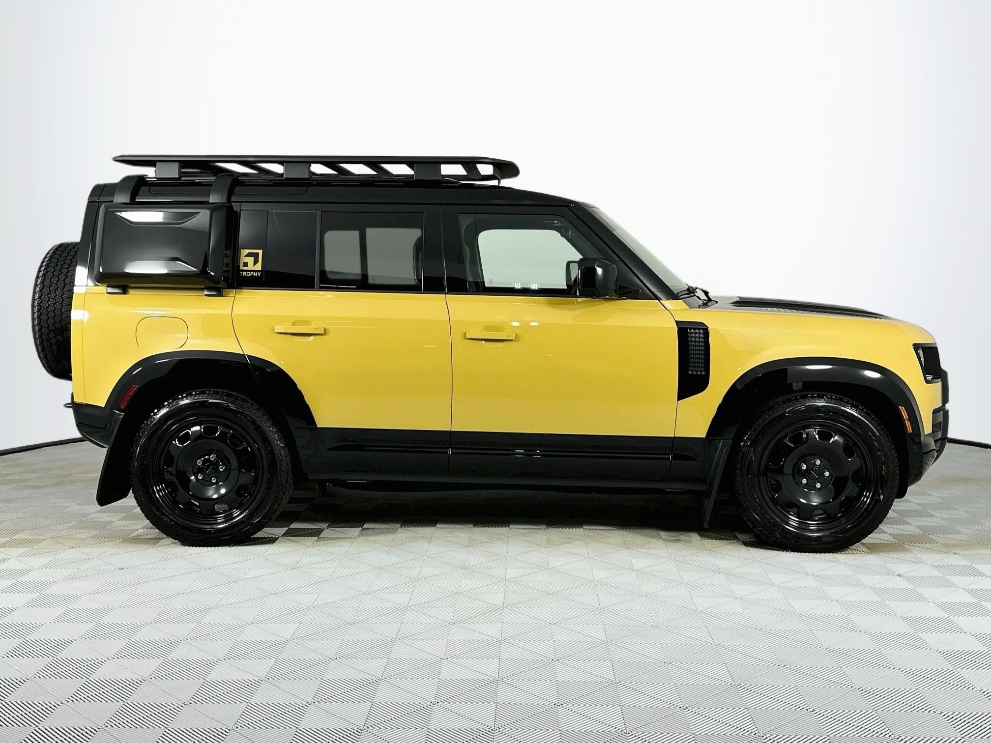 2026 Land Rover Defender 110 Base
