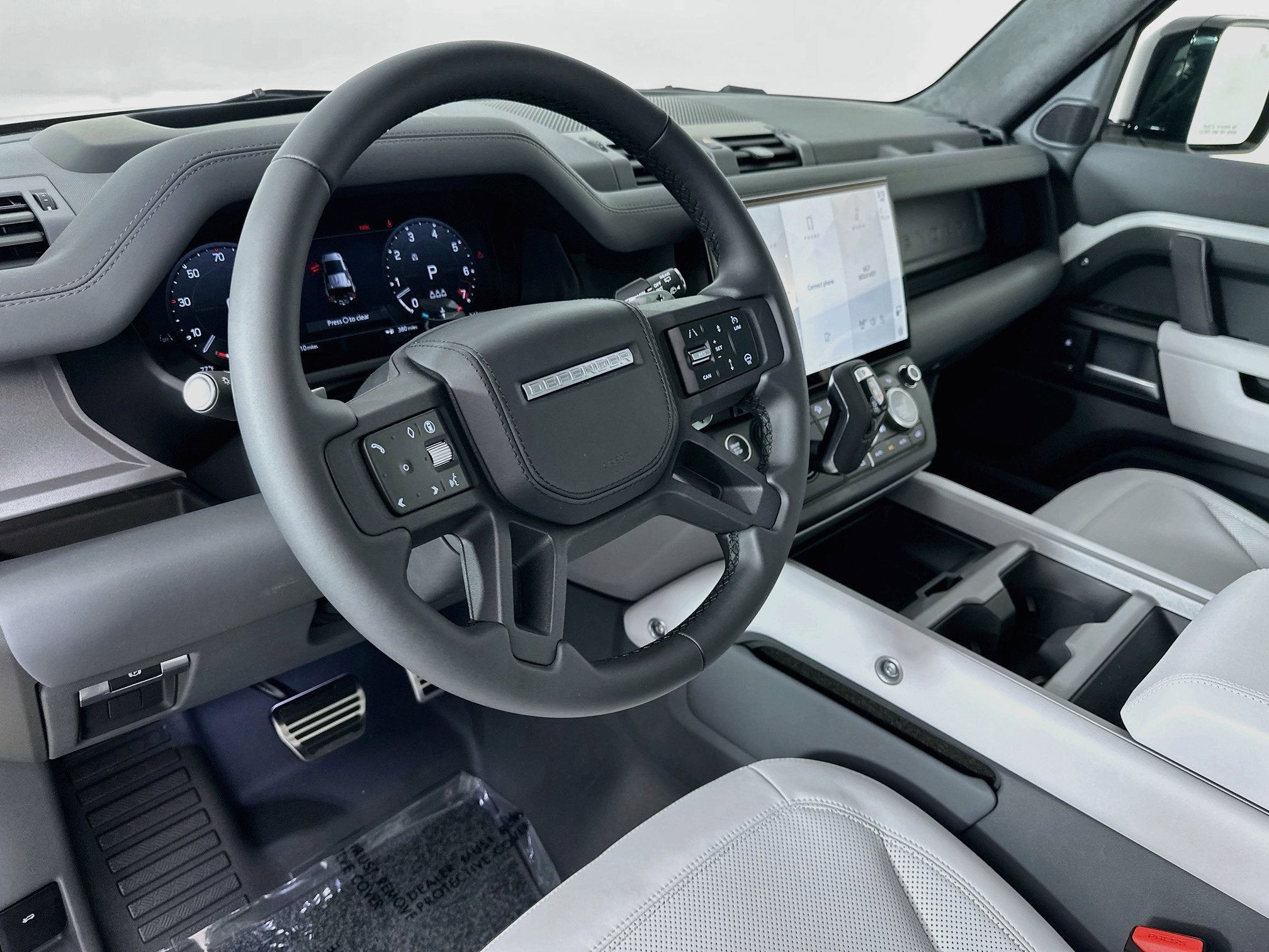 2026 Land Rover Defender 110 V8