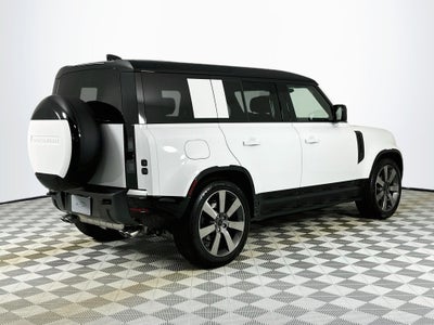 2026 Land Rover Defender 110 V8