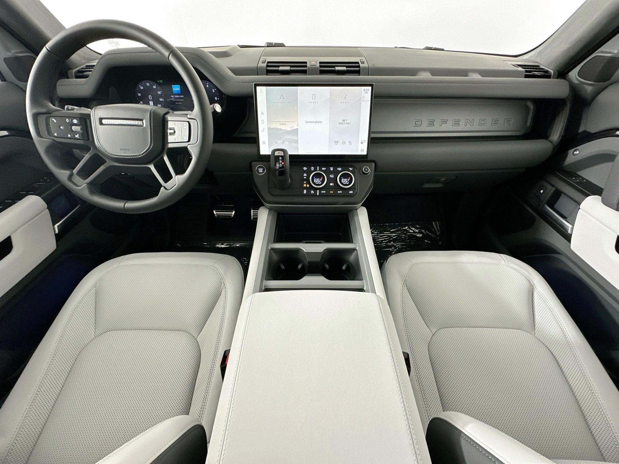 2026 Land Rover Defender 110 V8