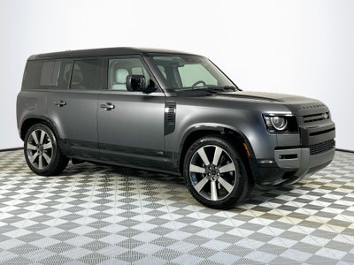 2026 Land Rover Defender 110 V8