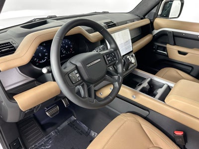 2026 Land Rover Defender 110 V8