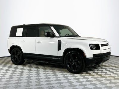 2026 Land Rover Defender 110 V8