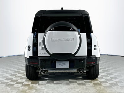 2026 Land Rover Defender 110 V8